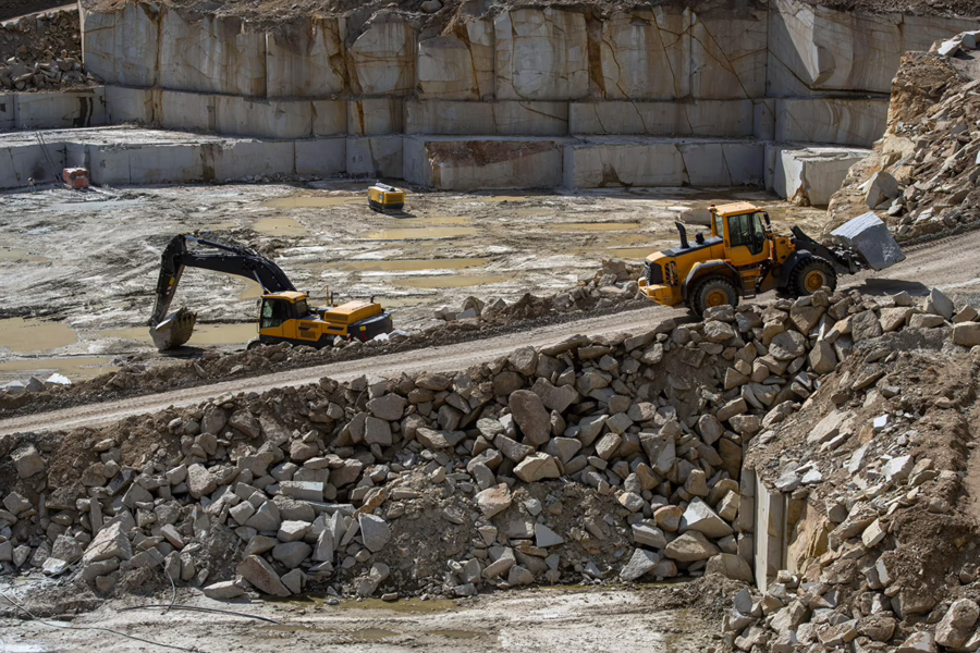 The Circular Economy of Gold: Why to Recycle Instead of Mine